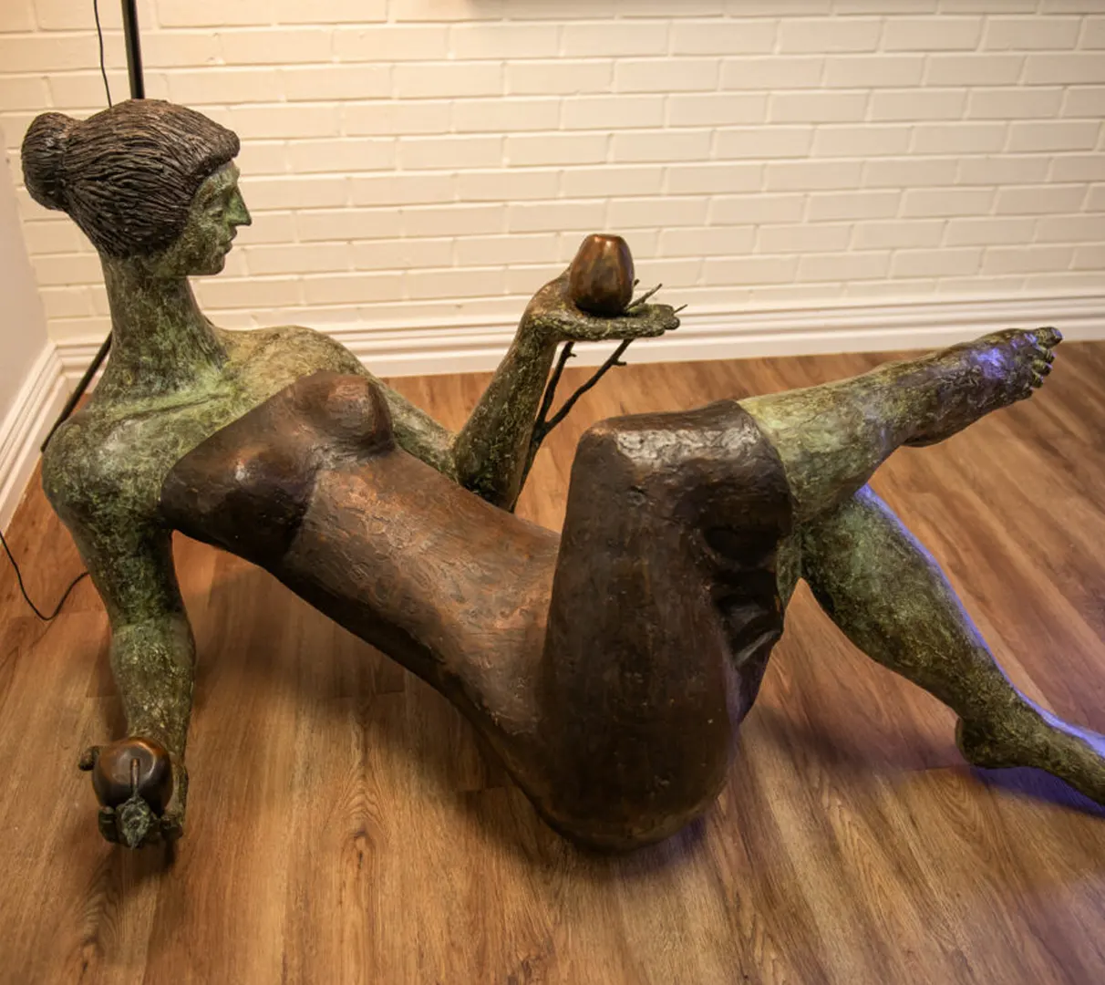 Museum-of-contemporary-visual-arts-bronze-sculpture