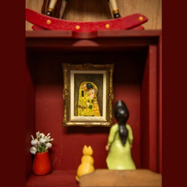 dollhouse-miniature